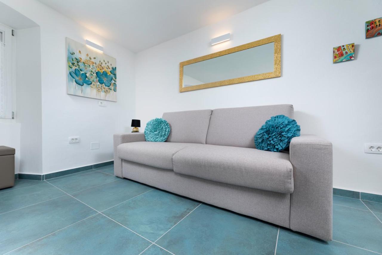 Studio, 70 Steps From The Beach Baska  Exterior photo